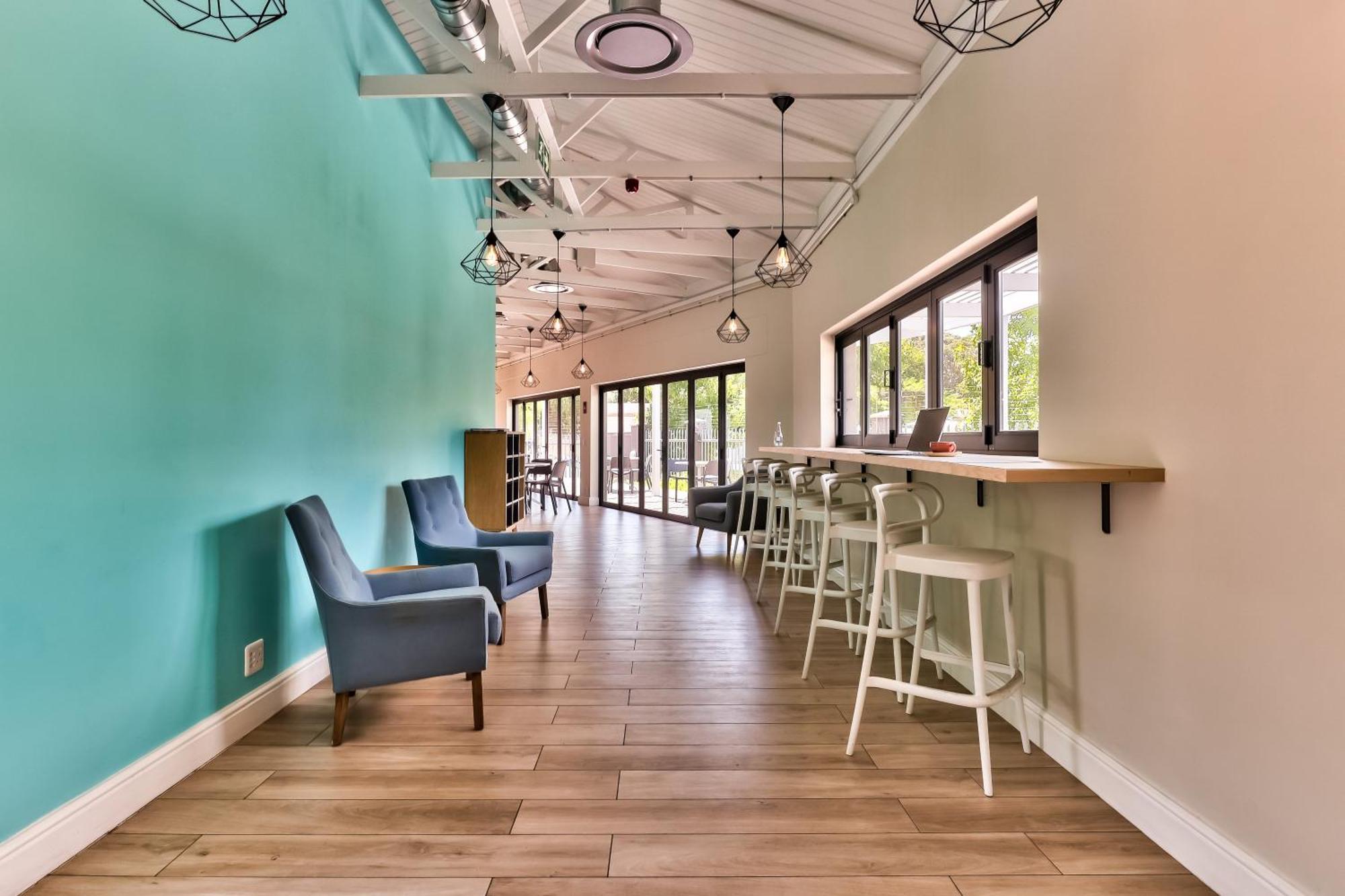 Wink Aparthotel Quiver Tree Stellenbosch Bagian luar foto